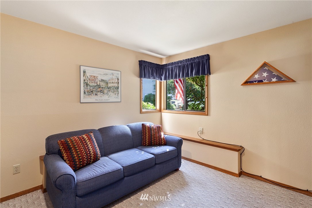 18233 155th Place Southeast Renton, WA 98058 - Photo 19 of 40 Gallery Image 19