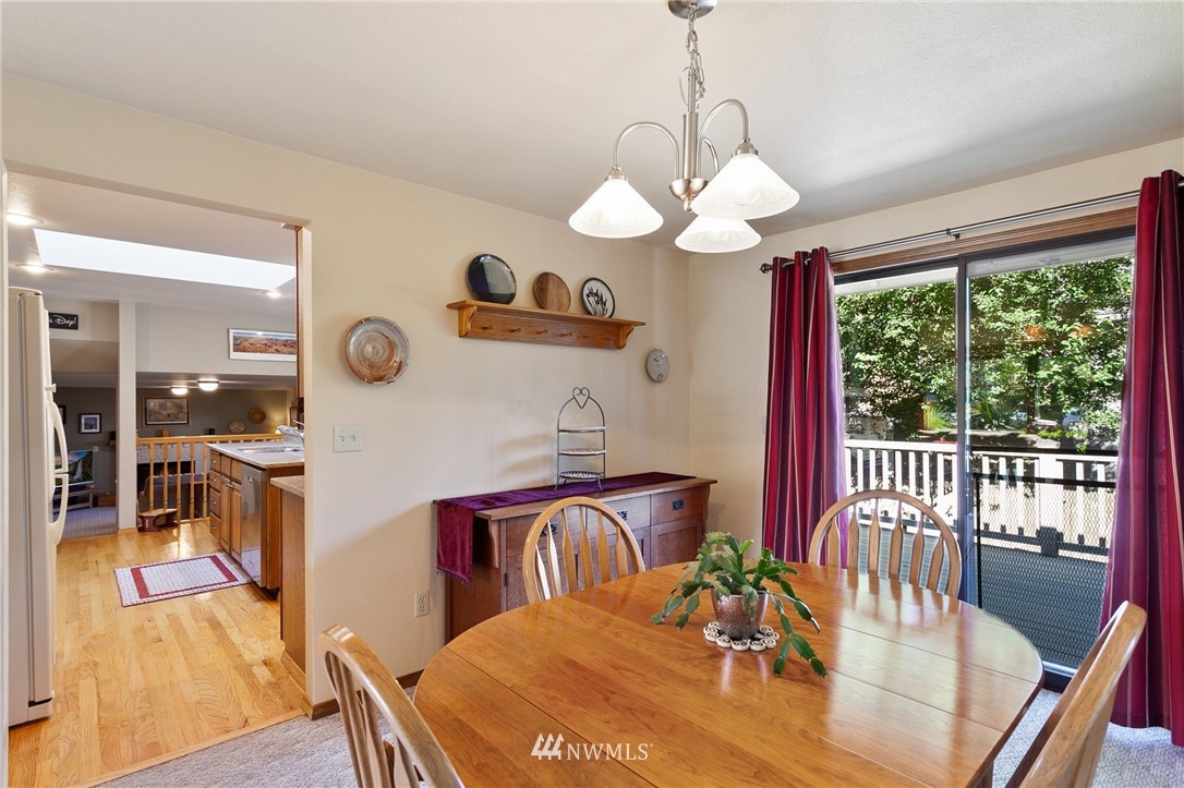 18233 155th Place Southeast Renton, WA 98058 - Photo 7 of 40 Gallery Image 7