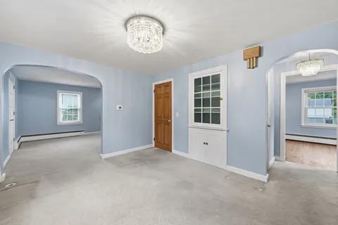 $499,000 | 15 Lowell Avenue, Holden, MA 01520