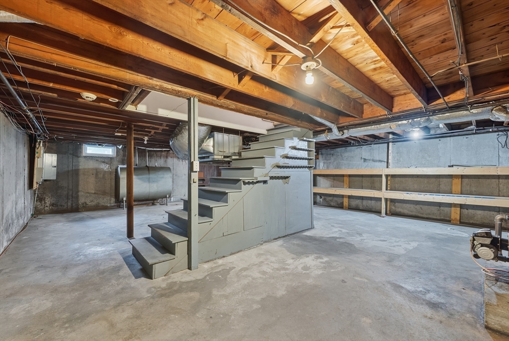 15 Lowell Avenue Holden, MA 01520 - Photo 30 of 42 a view of a room with racks