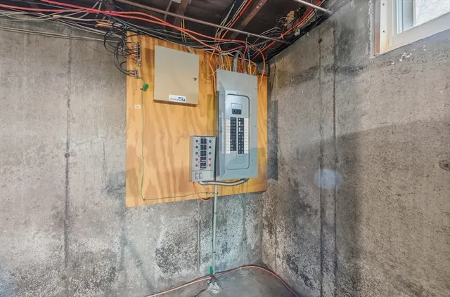 $499,000 | 15 Lowell Avenue, Holden, MA 01520