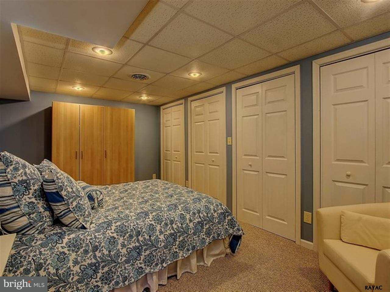 130 Lexington Road York, PA 17402 - Photo 27 of 36