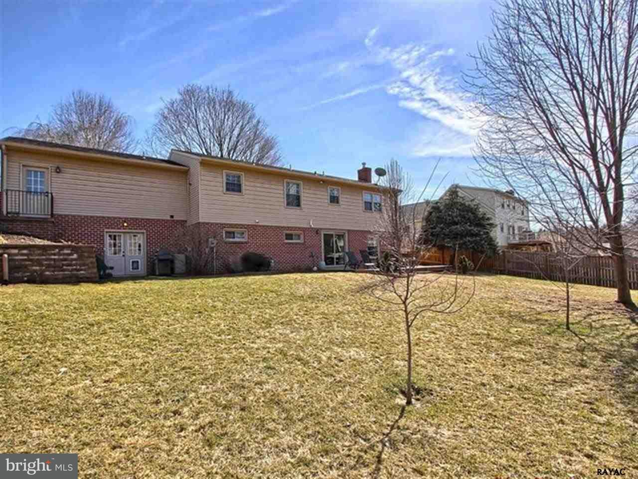 130 Lexington Road York, PA 17402 - Photo 33 of 36