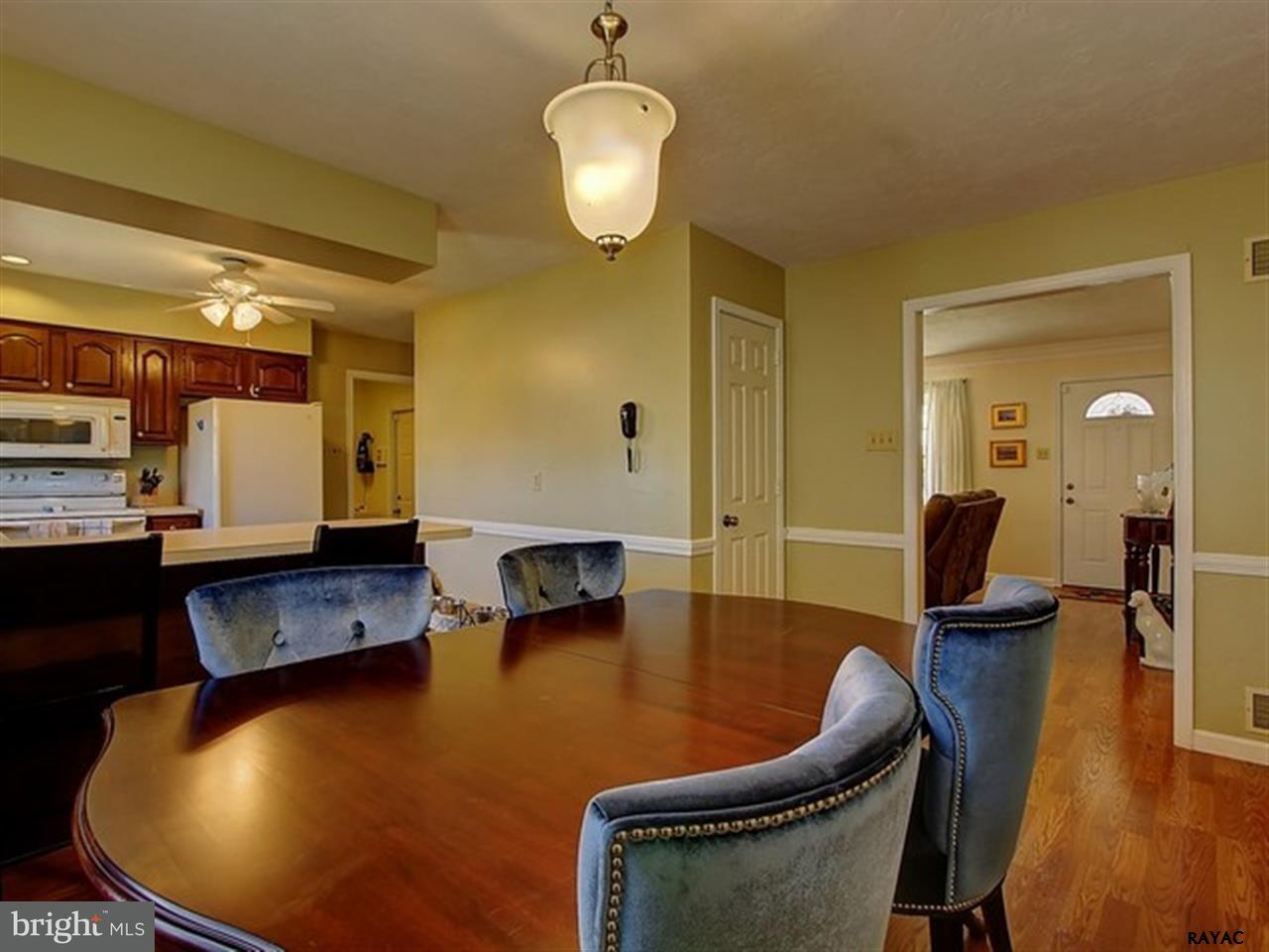 130 Lexington Road York, PA 17402 - Photo 9 of 36