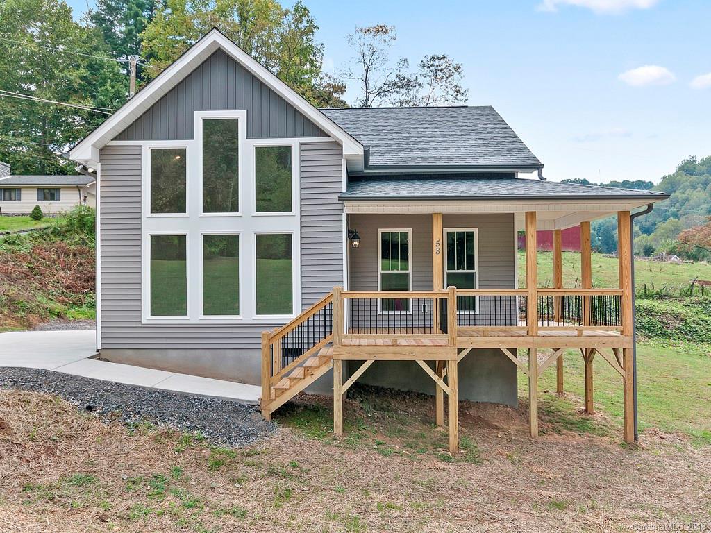 58 Hilltop Road Waynesville, NC 28786 - Photo 3 of 23 Gallery Image 3