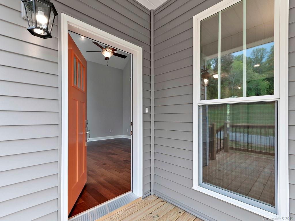 58 Hilltop Road Waynesville, NC 28786 - Photo 6 of 23 Gallery Image 6