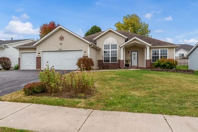 $315,000 | 3075 Derbyshire Drive, Machesney Park, IL 61115