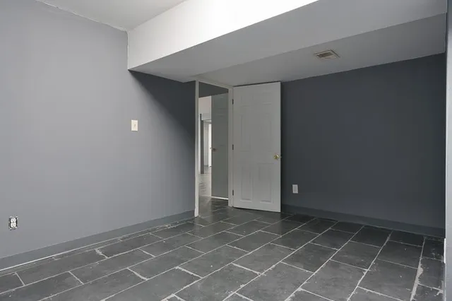 $315,000 | 3075 Derbyshire Drive, Machesney Park, IL 61115