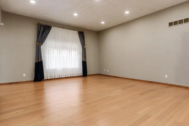 $315,000 | 3075 Derbyshire Drive, Machesney Park, IL 61115