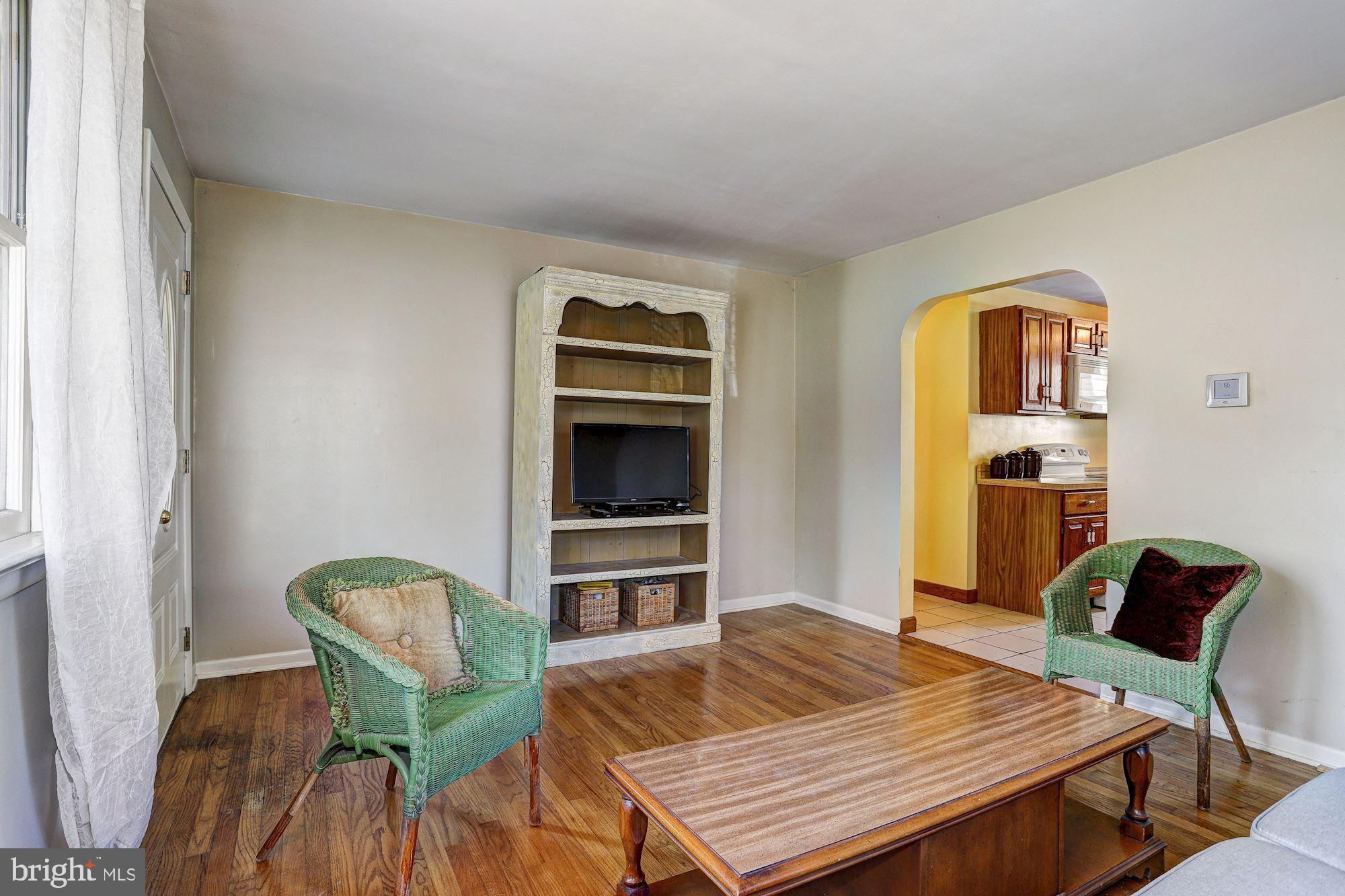 3714 Grave Run Road Hampstead, MD 21074 - Photo 5 of 25 Living Room