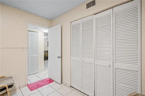 $325,000 | 700 Southeast 9th Court, Unit 103, Hialeah, FL 33010