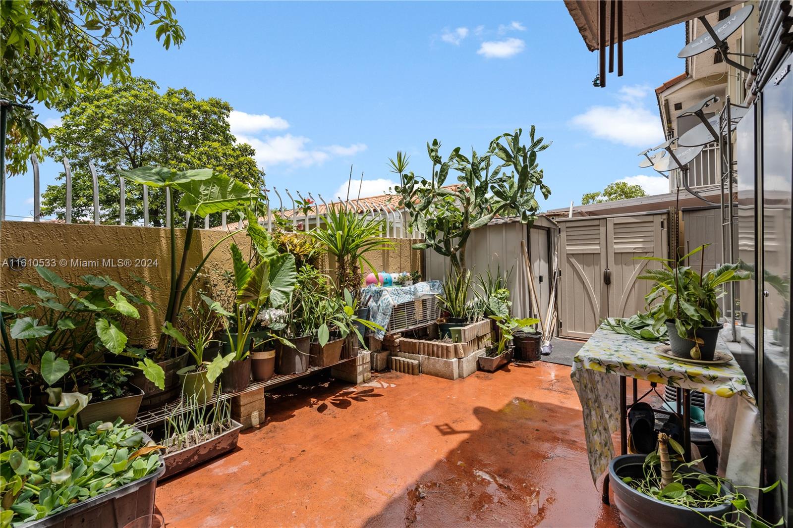 700 Southeast 9th Court, Unit 103 Hialeah, FL 33010 - Photo 26 of 28