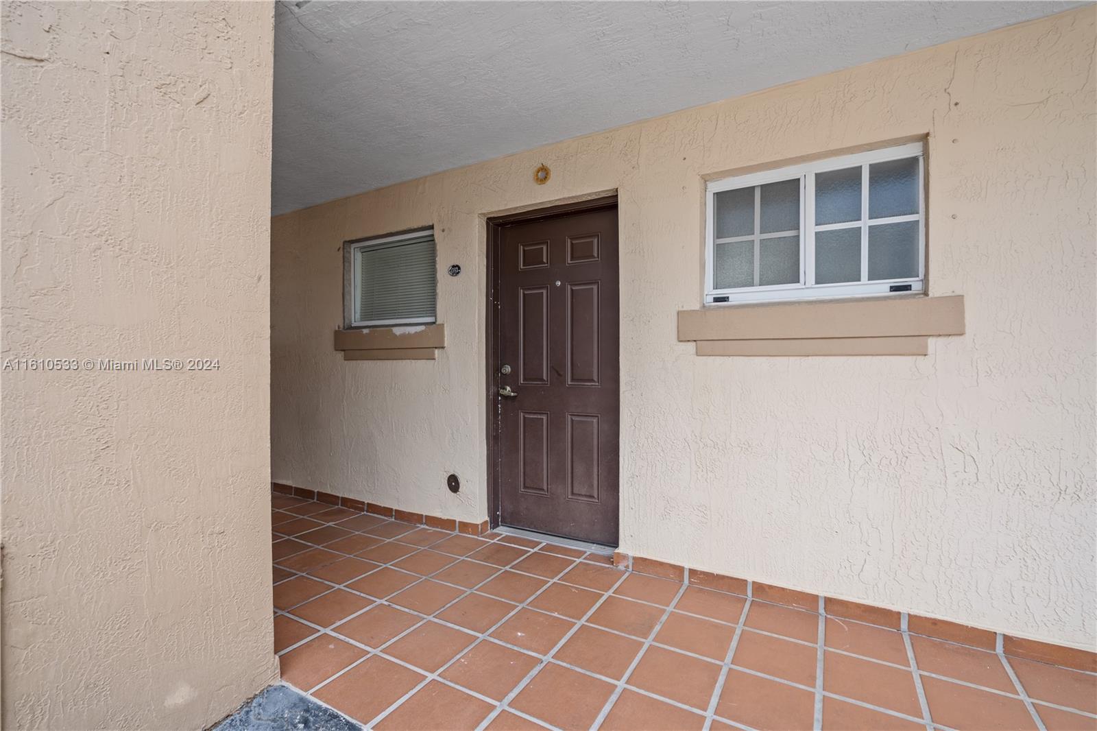 700 Southeast 9th Court, Unit 103 Hialeah, FL 33010 - Photo 3 of 28