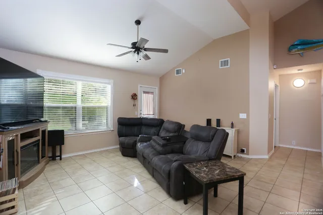 $280,000 | 5124 Knollwood, Schertz, TX 78108