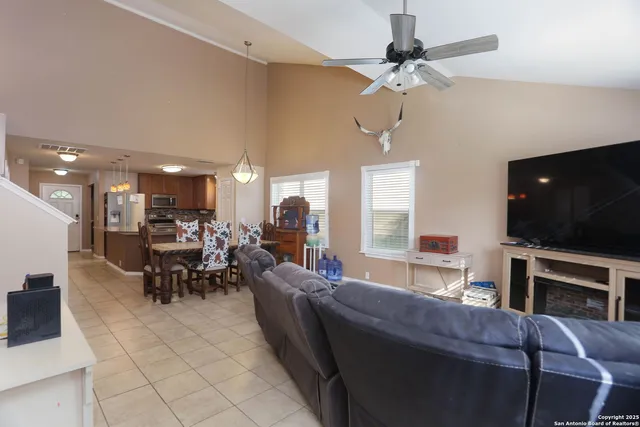 $280,000 | 5124 Knollwood, Schertz, TX 78108