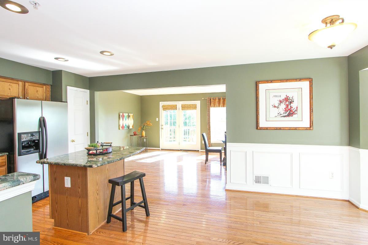 4606 Ripley Manor Terrace Olney, MD 20832 - Photo 12 of 30 Kitchen