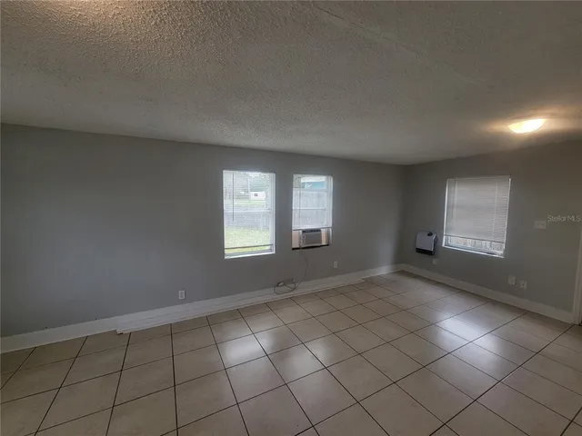 $180,000 | 305 Elsie Avenue, Daytona Beach, FL 32117