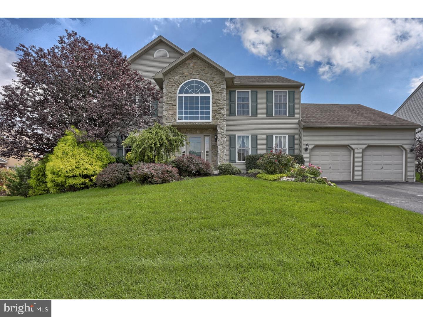 503 Augusta Drive West Sinking Spring, PA 19608 - Photo 1 of 25 Gallery Image 1