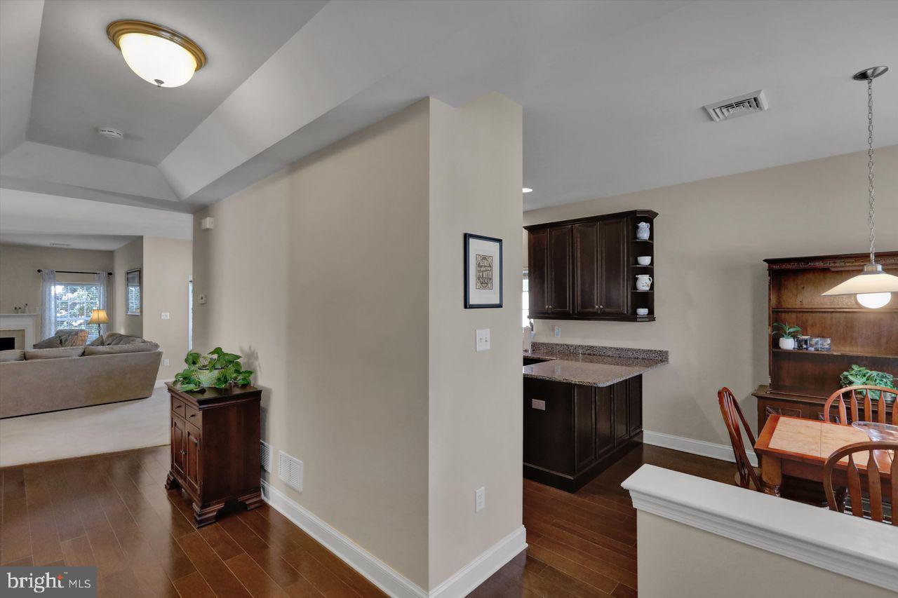 1628 Parvin Road Lancaster, PA 17601 - Photo 4 of 31 Gallery Image 4