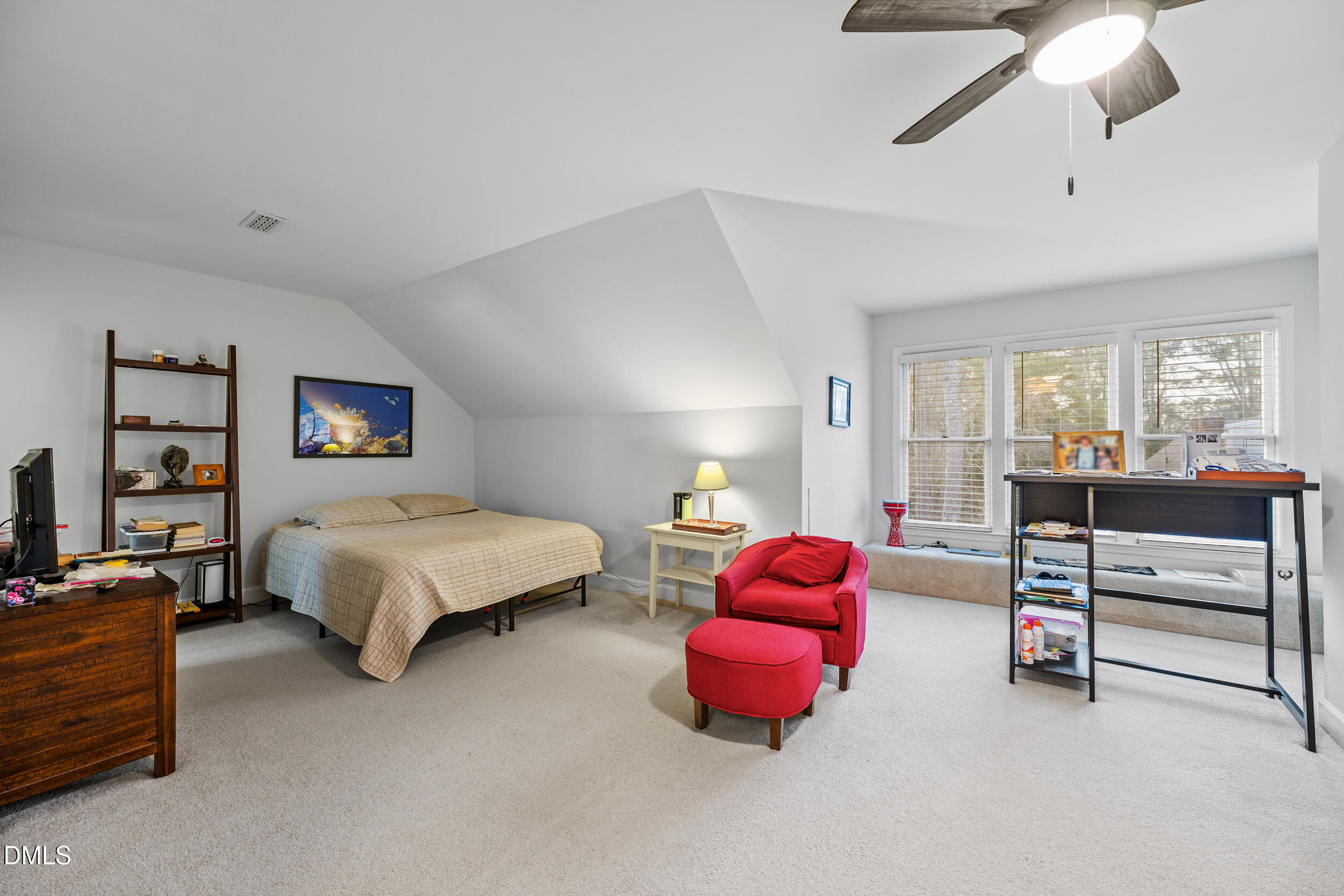 6011 Tenter Banks Square Raleigh, NC 27609 - Photo 24 of 35 29 -6011 tenter banks square, interior