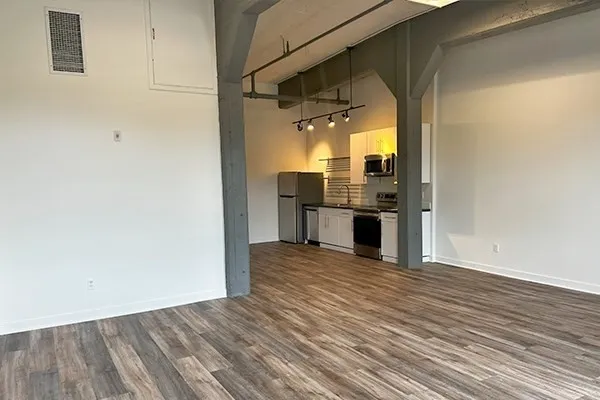 $2,100 | 45 High Street, Unit 4, North Andover, MA 01845