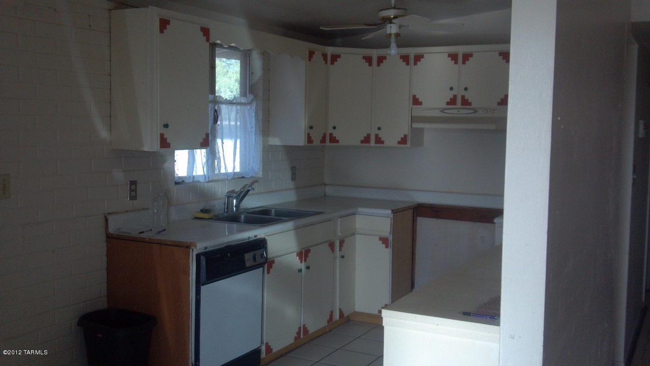 11631 West Grier Road Marana, AZ 85653 - Photo 9 of 14 Gallery Image 9