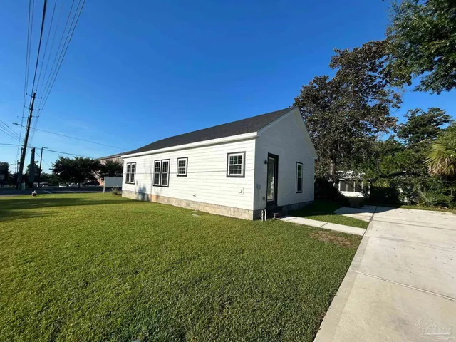 $180,000 | 2300 West Jackson Street, Pensacola, FL 32505