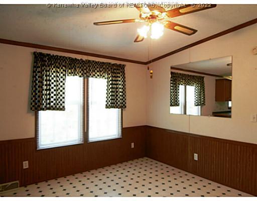 691 Joyce Road Scott Depot, WV 25560 - Photo 6 of 16 Dining Room.