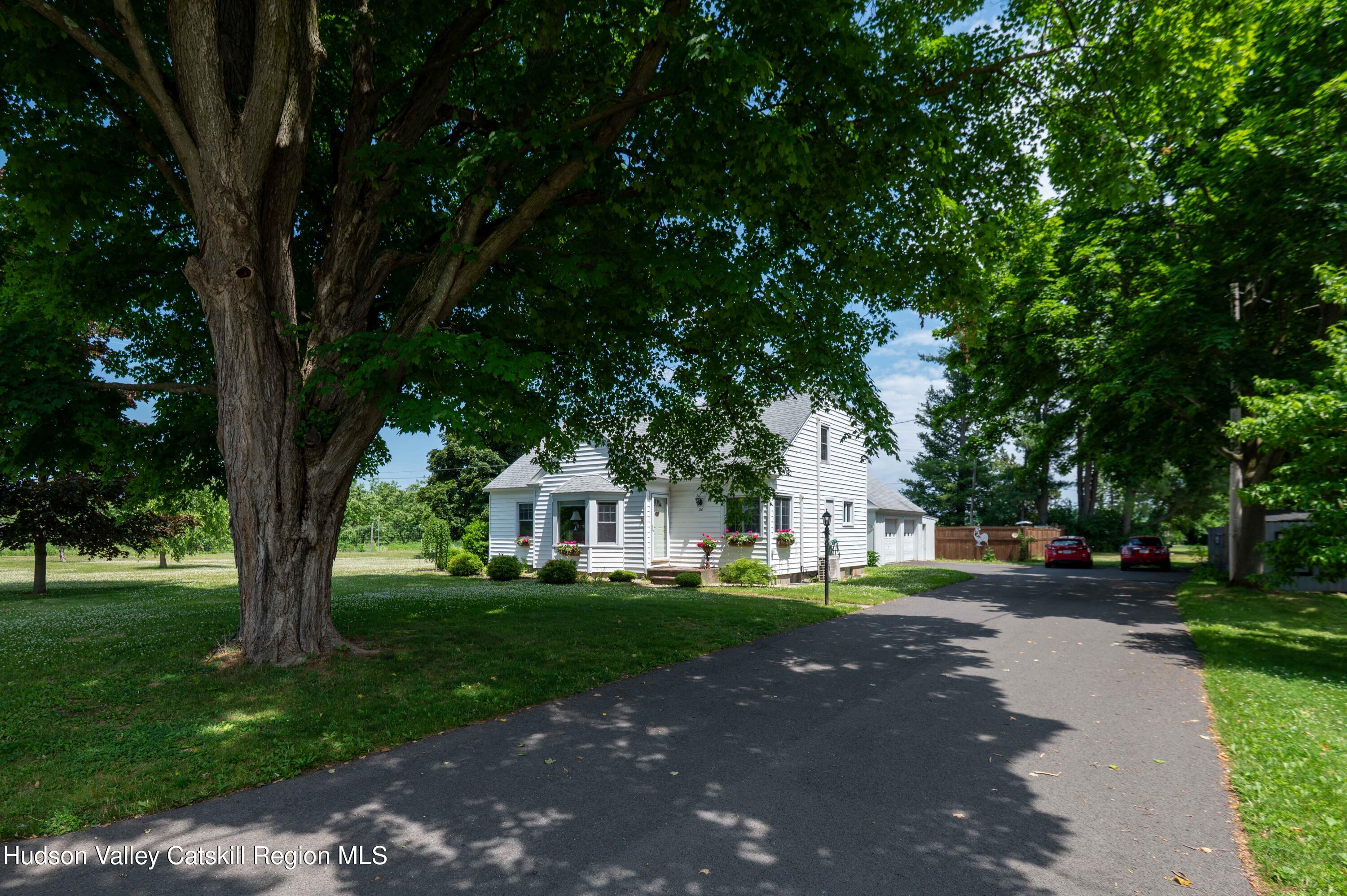 26 Eichybush Road Kinderhook, NY 12106 - Photo 5 of 33 A - outside photos 11