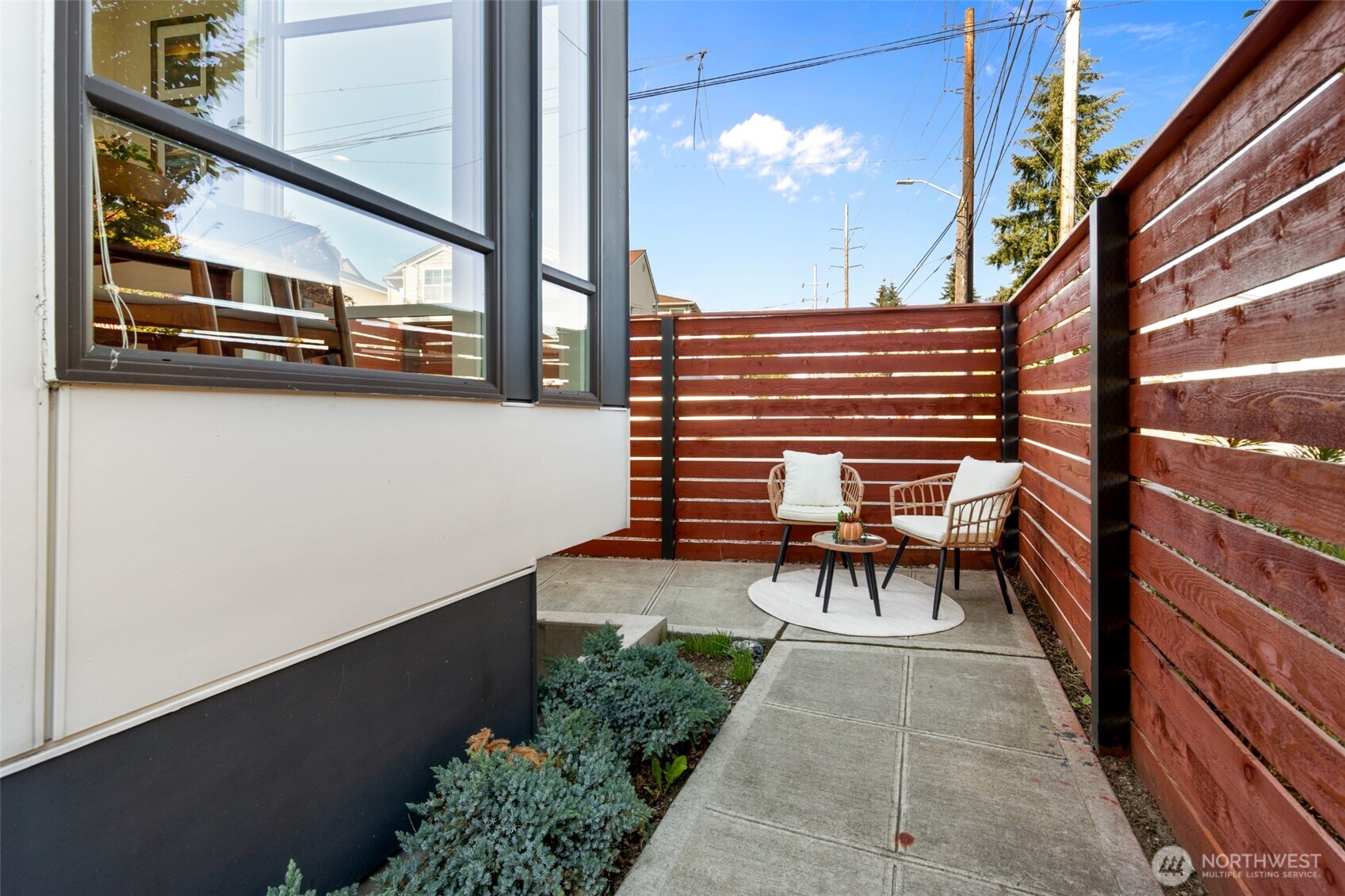 547 North 103rd Street Seattle, WA 98133 - Photo 38 of 40