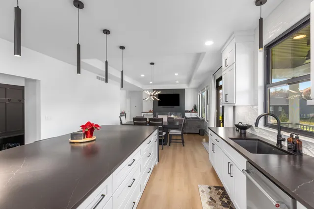 $699,500 | 215 Gehl Avenue Southwest, Walker, MI 49534