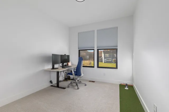 $699,500 | 215 Gehl Avenue Southwest, Walker, MI 49534