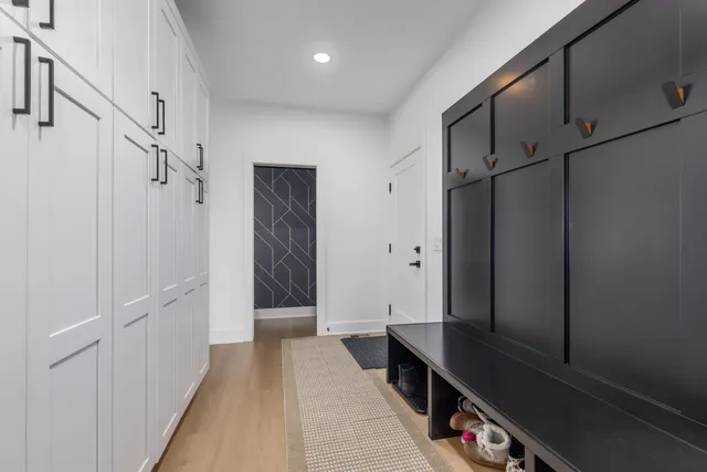 $699,500 | 215 Gehl Avenue Southwest, Walker, MI 49534