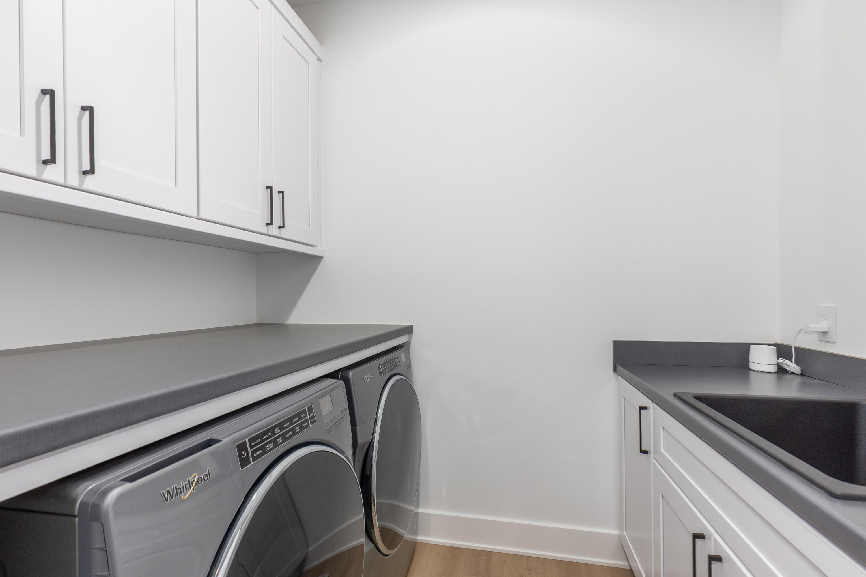 215 Gehl Avenue Southwest Walker, MI 49534 - Photo 25 of 44 Laundry on Main Level