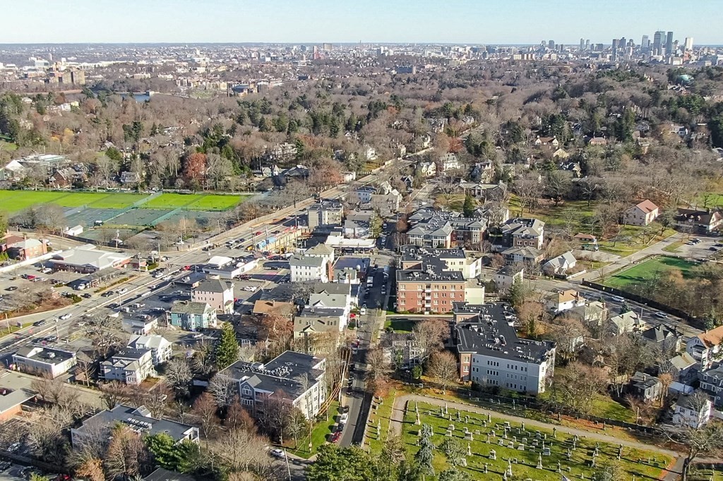 25 Holly Lane, Unit 2A Brookline, MA 02467 - Photo 33 of 34 an aerial view of multiple house
