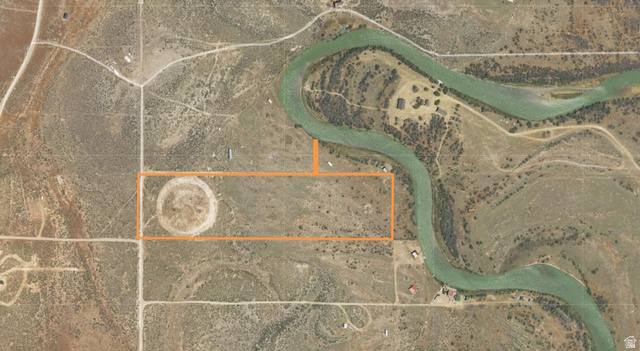 32 Sevier River, Unit 32 Levan, UT 84639 - Photo 49 of 50 Map / location, line heading north shows the easement to the river.