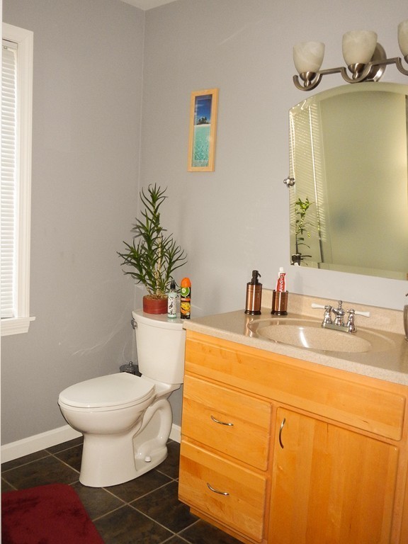 246 New Boston Road Fairhaven, MA 02719 - Photo 15 of 27 Gallery Image 15