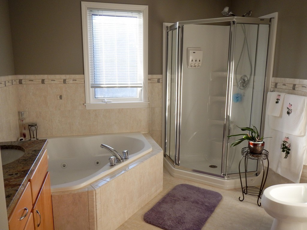 246 New Boston Road Fairhaven, MA 02719 - Photo 19 of 27 Gallery Image 19