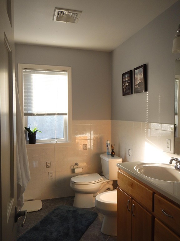 246 New Boston Road Fairhaven, MA 02719 - Photo 21 of 27 Gallery Image 21