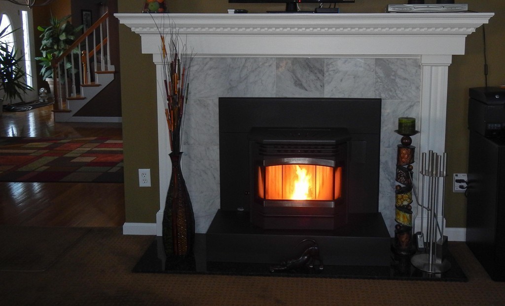 246 New Boston Road Fairhaven, MA 02719 - Photo 5 of 27 Gallery Image 5