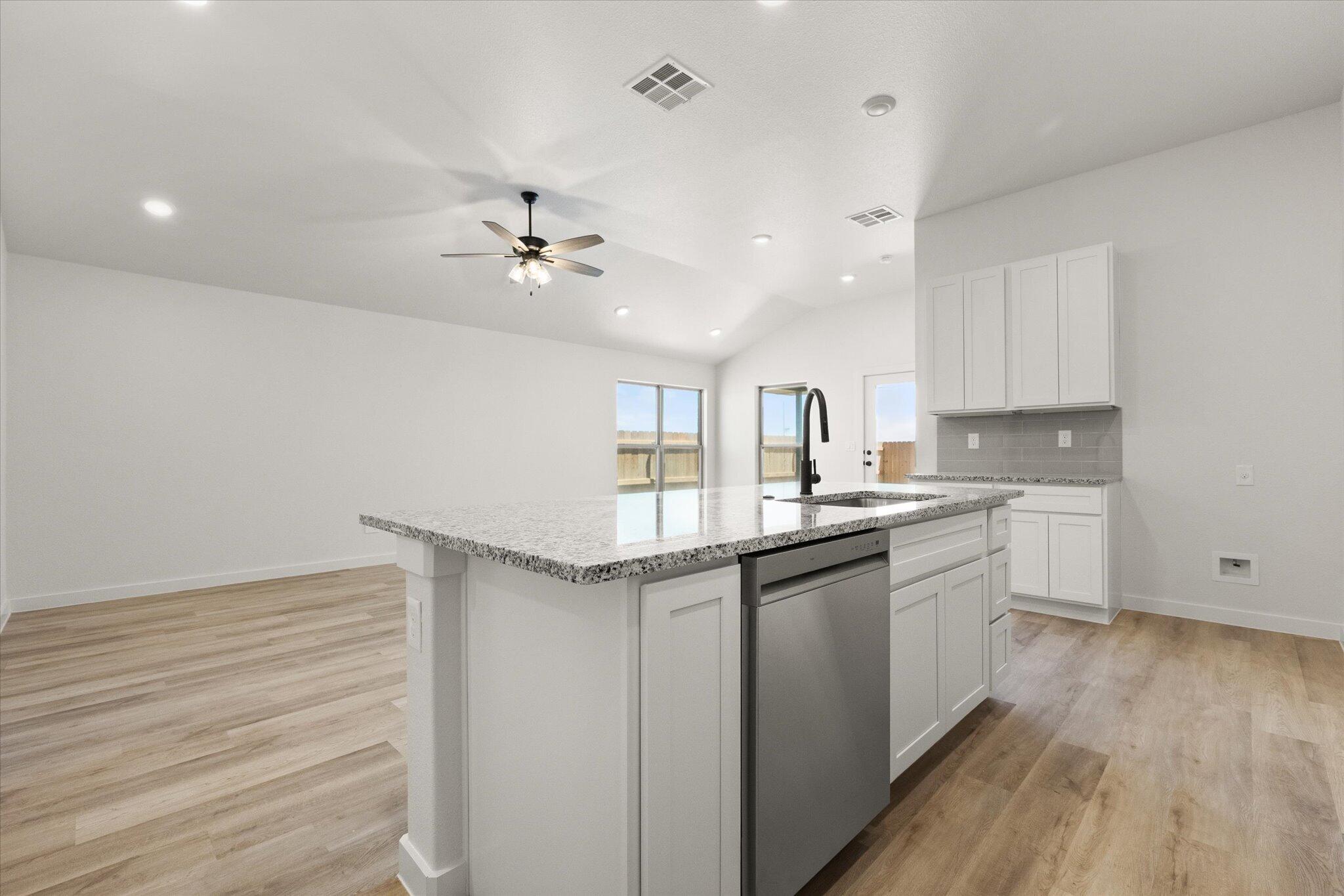 5631 Rice Street Lubbock, TX 79416 - Photo 13 of 25 13-5631 Rice_9624