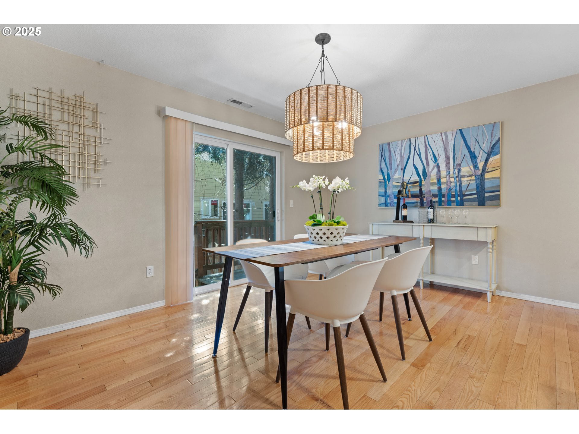 3368 Southwest Delaney Place Portland, OR 97225 - Photo 8 of 25