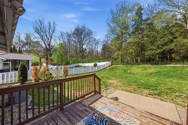 $279,900 | 729 Vanderville Drive, Fenton, MO 63026