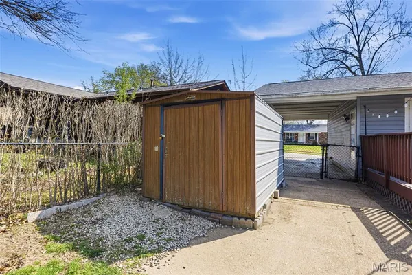 $279,900 | 729 Vanderville Drive, Fenton, MO 63026