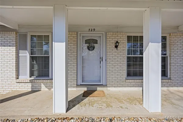 $279,900 | 729 Vanderville Drive, Fenton, MO 63026
