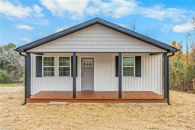 $224,900 | 5420 Highway 21, Jonesville, NC 28642