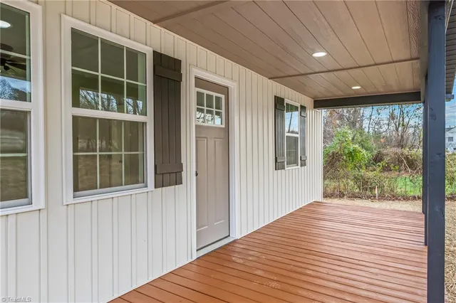 $224,900 | 5420 Highway 21, Jonesville, NC 28642