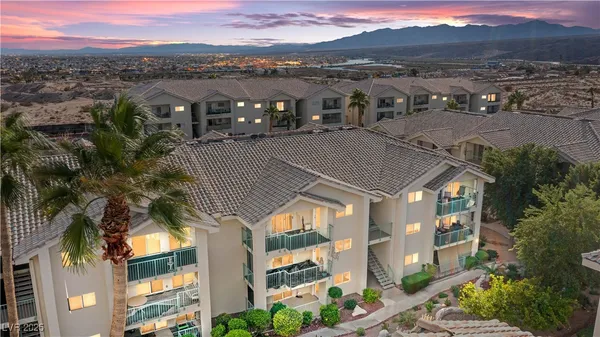 $170,000 | 3550 Bay Sands Drive, Unit 1035, Laughlin, NV 89029