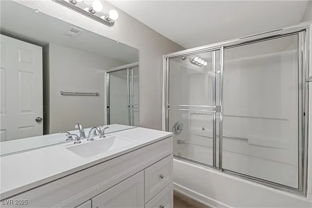 $199,000 | 3550 Bay Sands Drive, Unit 1035, Laughlin, NV 89029