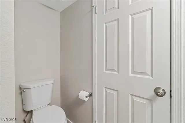 $199,000 | 3550 Bay Sands Drive, Unit 1035, Laughlin, NV 89029